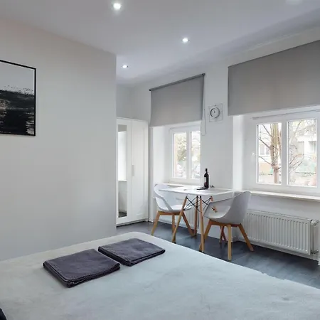 Fibra Doppio شقة *